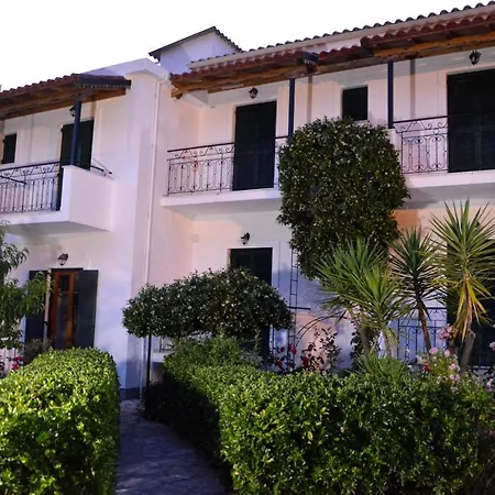Kostas' Garden Apartment Roda (Corfu)