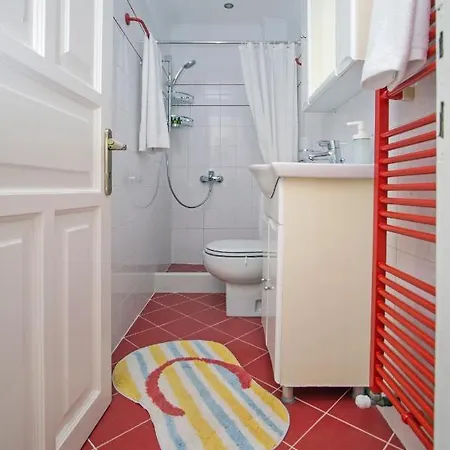Apartment Iliachtida