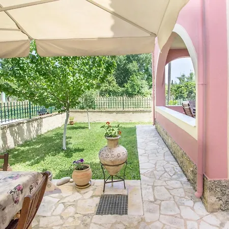 Iliachtida Apartment Alepou