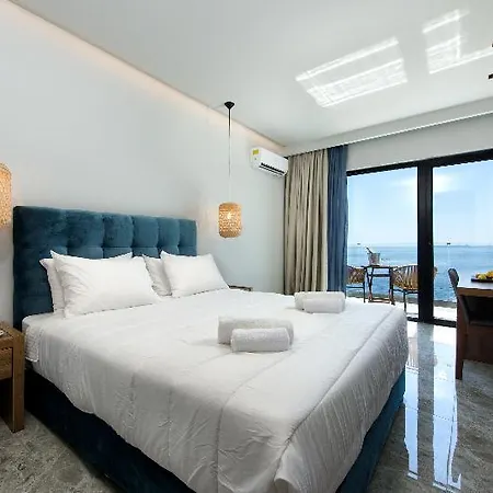 Golden Mare Hotel 4*