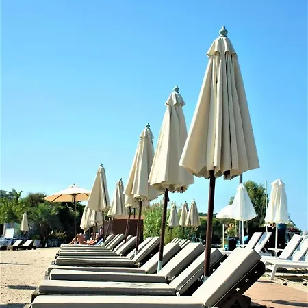 Sentido Apollo Palace Hotel Mesongí