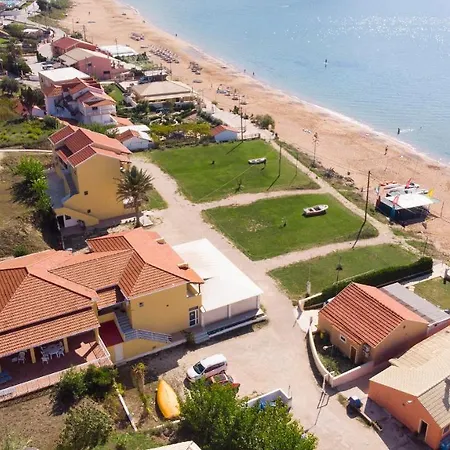 Hotel Elias & Vasili House 2*