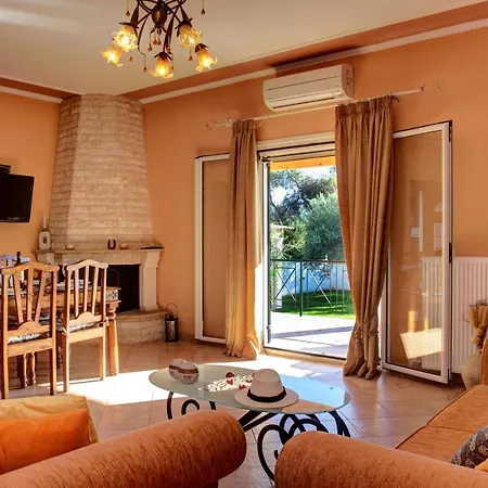 Villa Prasoudi *