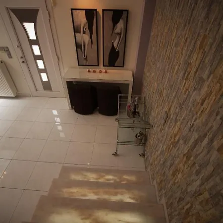 Villa Dada House *