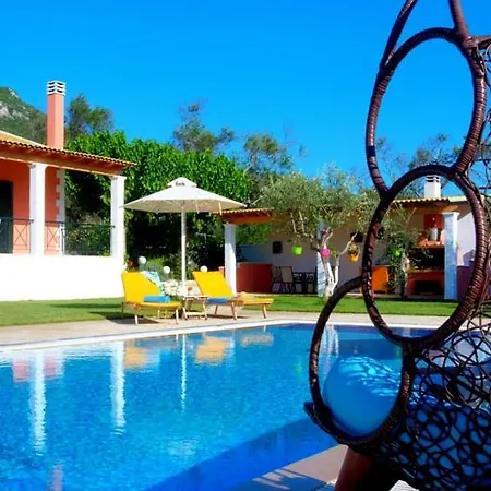 Villa Prasoudi Villa *