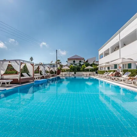 Aparthotel Chandris