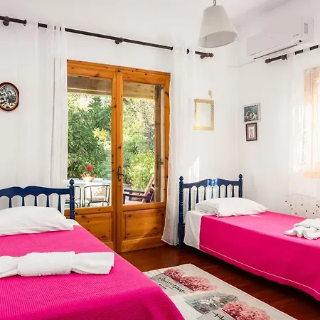 Katoussa Holiday home