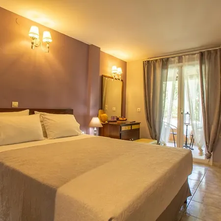 Bed & Breakfast Tellis 2*