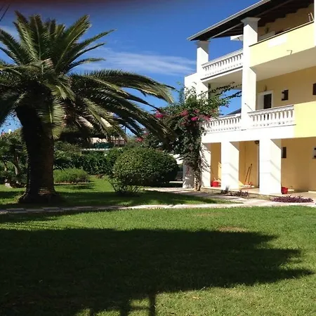 Tzilios Appartement *