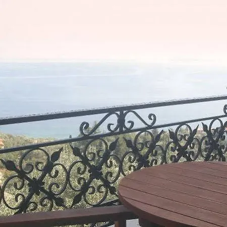 Nestoras Aparthotel Nisaki (Corfu)