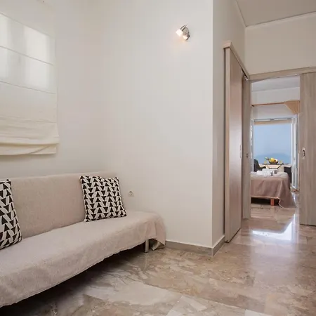 Niki Sunrise Apartment *