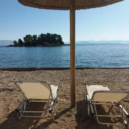 Villa Durrell Corfu Strawberry-pink *