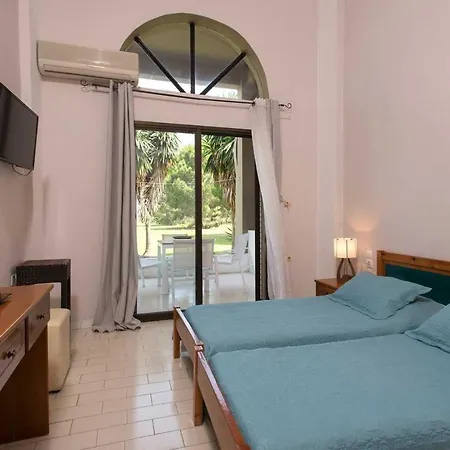 Bristol * Roda (Corfu)