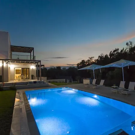 Villa Almyra *