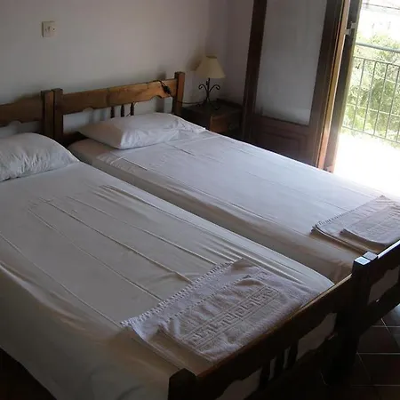 Dimitrios Aparthotel