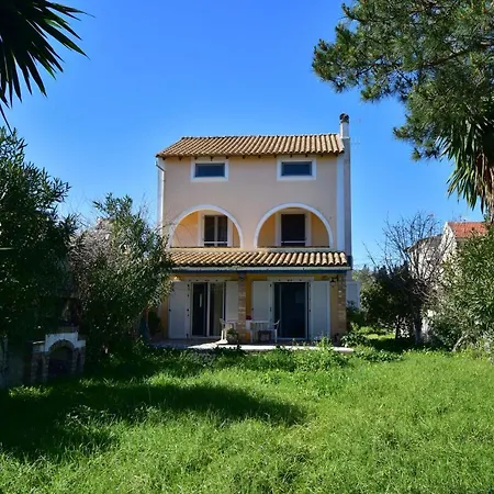 By The Sea - πάνω στη θάλασσα Villa Kavos