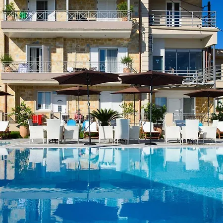 Angelo Del'arte Estate Hotel