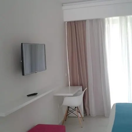 Hotel Nasos & 3*