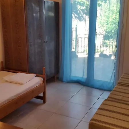 Faliraki Aparthotel Benitses (Corfu)