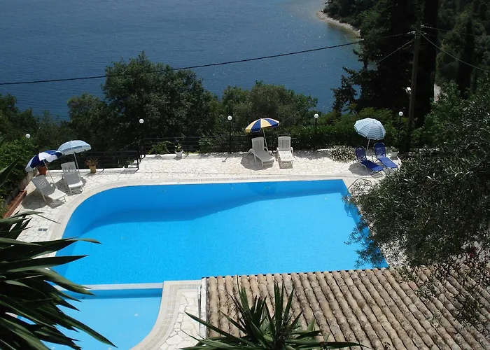 Kerasia Villas - 4 Apartments & Cottage Kerasa photo