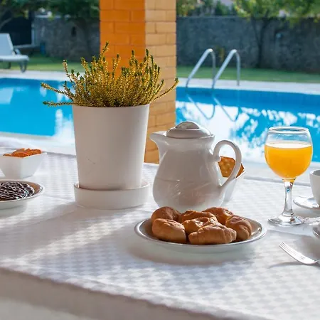 Nefeli Villa Dassia (Corfu)