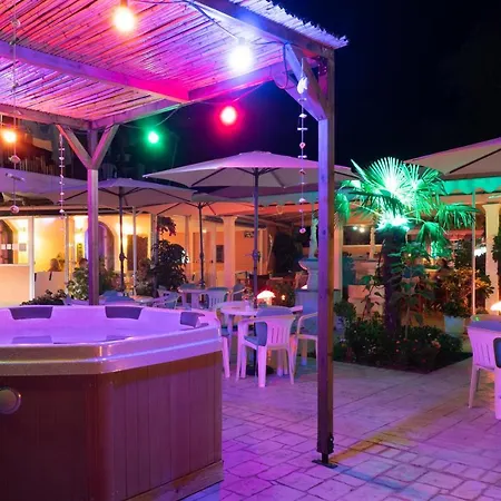 Billy's Guest house *