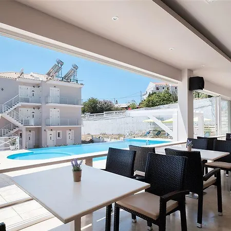 Kouros Aghios Stefanos Apartment Agios Stefanos Avliotes (Corfu)