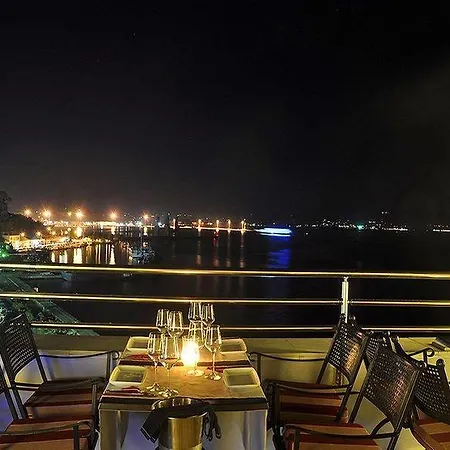 Hotel City Marina 3*