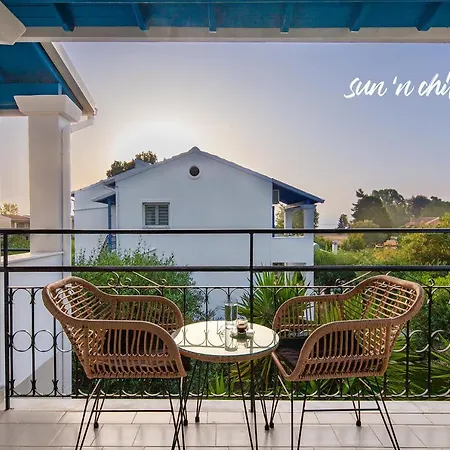 Sun 'n Chill, Boutique & Melíkia