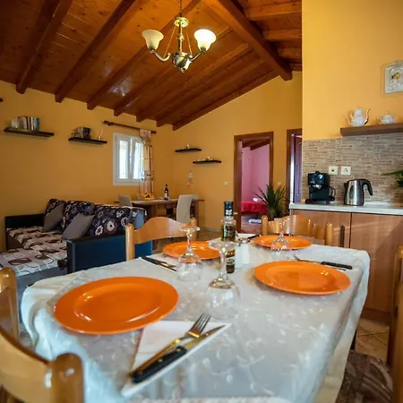 Apartment Tsoukias House
