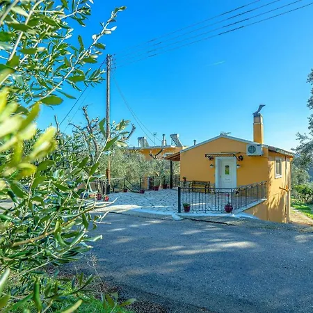 Tsoukias House Apartment