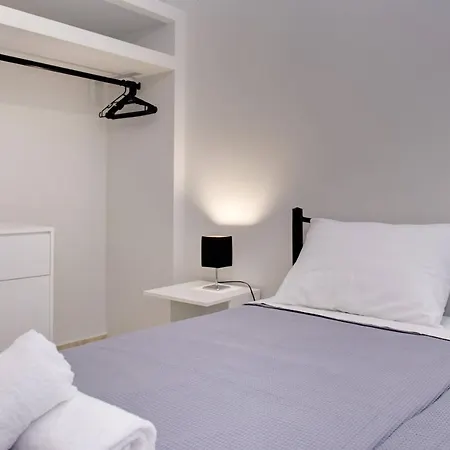 Apanemo Apartment *