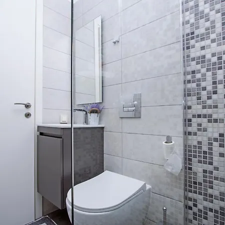 Athena Luxury * Mesongi