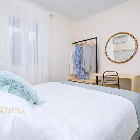 Athena Luxury *