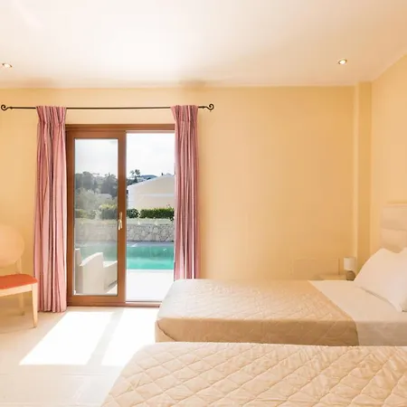 Villa View Villas-corfu-villa Eleni,4 Bedrooms,large Private Pool,prime Location Kassiopi