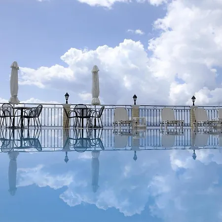 Aparthotel Oceanis 3*