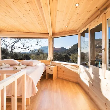 Romantic Tree House Holiday home *