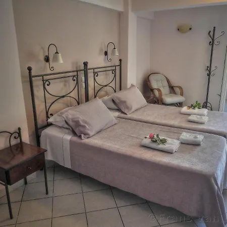 Hotel Alonakia
