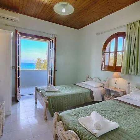 Angela, Seafront Apartments, Almiros Apartment *
