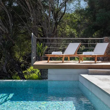 Villa Greenstone
