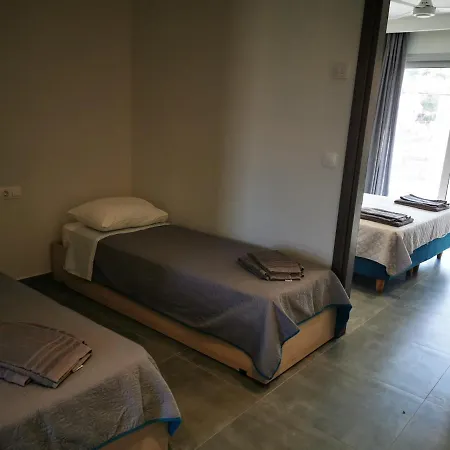 Anemona Aparthotel *