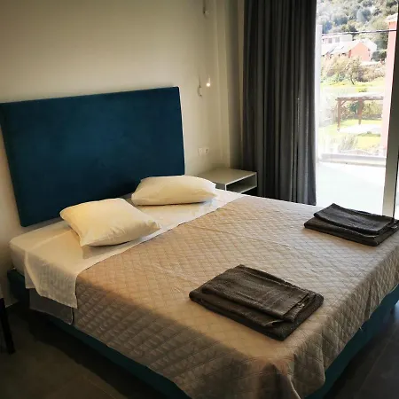 Aparthotel Anemona *