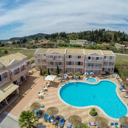 Anemona Aparthotel *