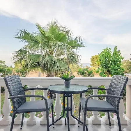 Erofili Hotel 3*
