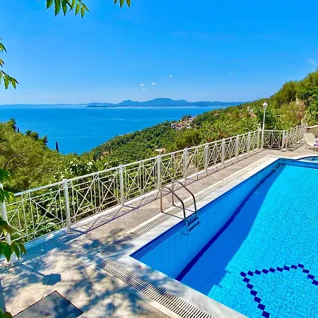 Fantasia With Private Pool By Dadovillas
