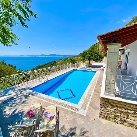 Fantasia With Private Pool By Dadovillas Villa