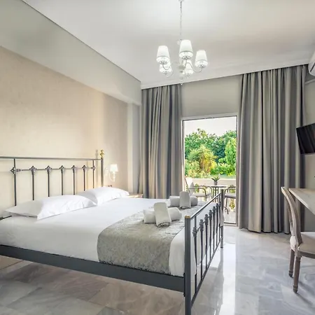 Hotel Erofili 3*
