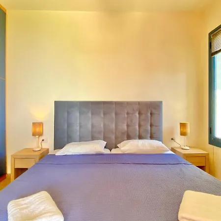 Villa Thalassaki With Private Pool By Dadovillas *