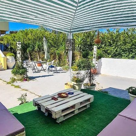 Holiday home Chrysanthi Melitsa Apts. *