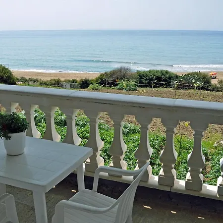 Beachfront House Tolis - Apartment